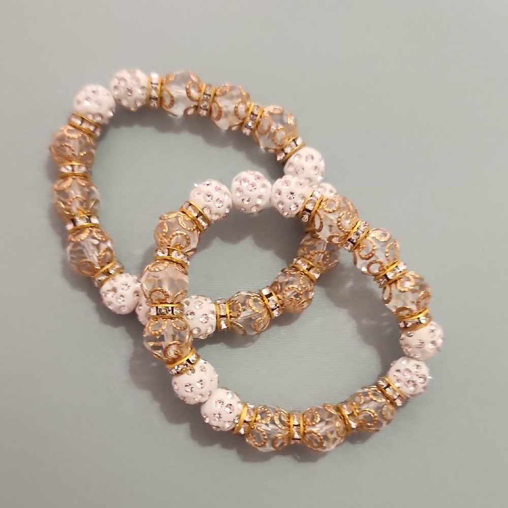 Gold and White Textured Bracelet Set